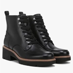 Naturalizer Dara Water repellant Womens Ankle combat  Boot